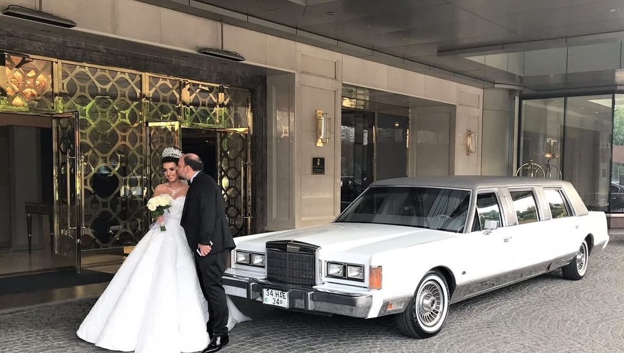 1989 Model Lincoln Limousine